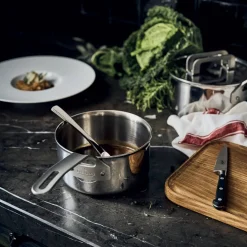 EXPERT Casserole 20 cm sans couvercle