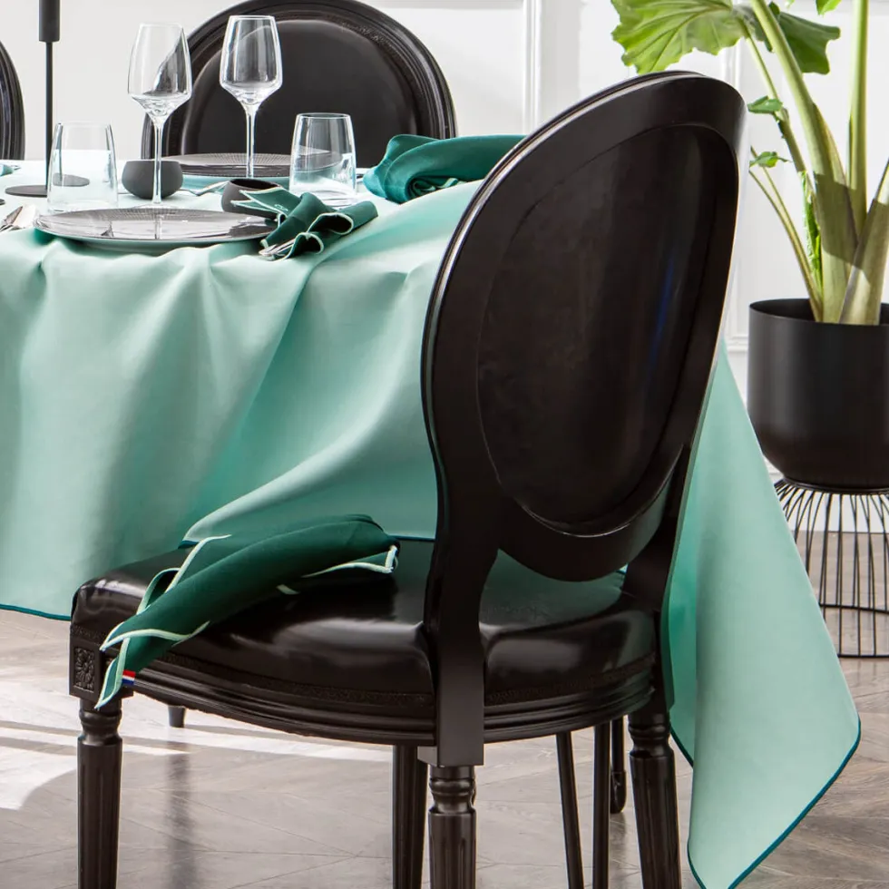 NUANCES COTON & LIN VERT MENTHE Nappe carrée 180 x 180 cm